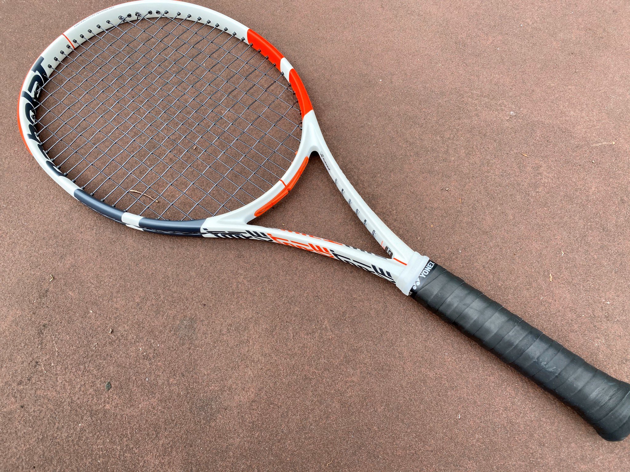 2022新生活 バボラ (Babolat) テニスラケット PURE STRIKE100 (ピュア